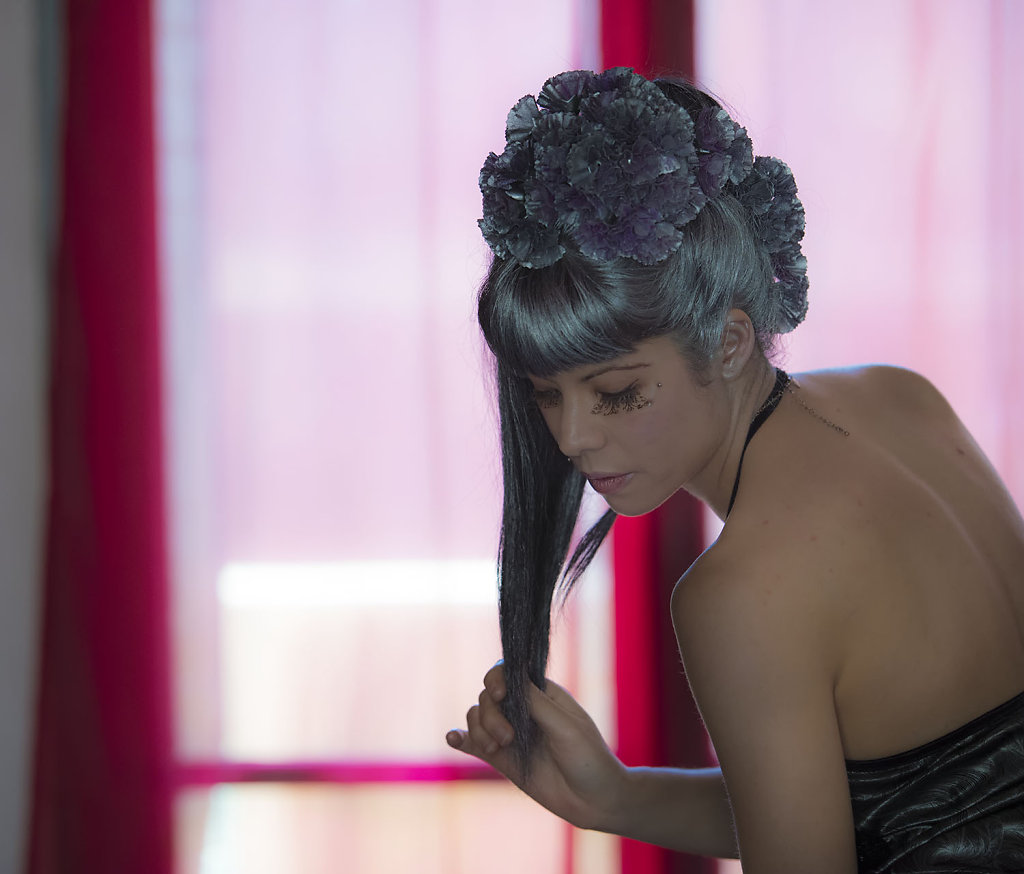 Coiffure : Elizabeth Giry - Modéle Eve Stevens