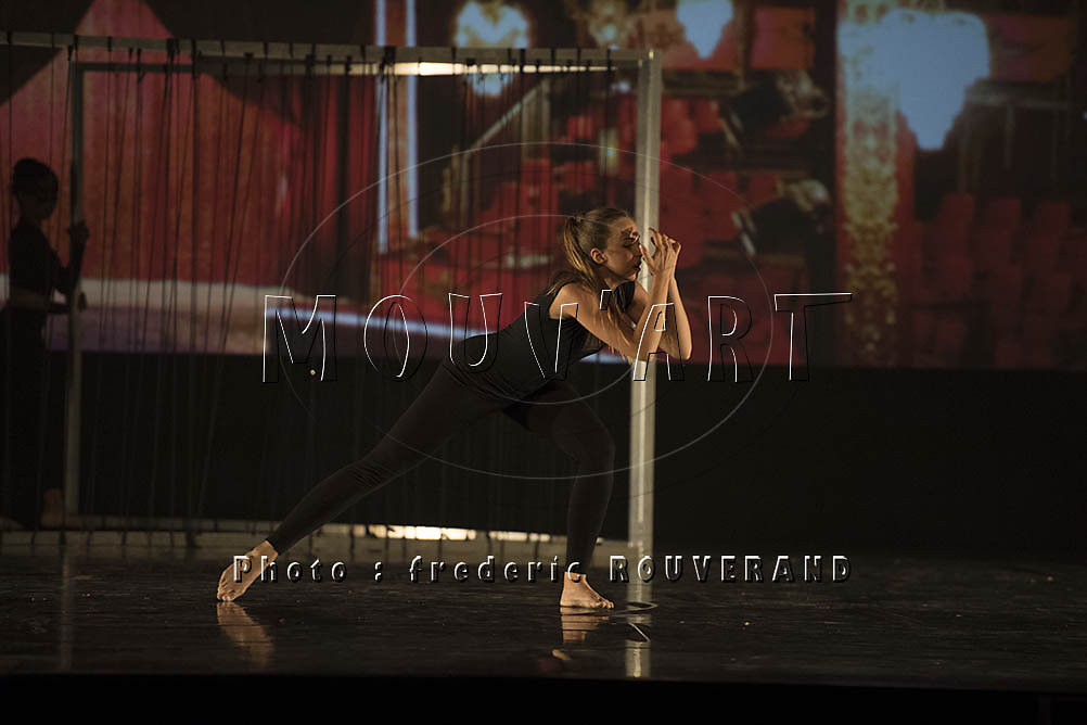 MOUV-1681.jpg