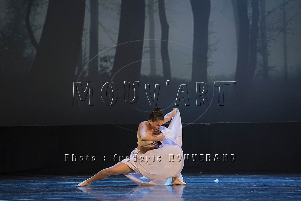 MOUV-3367.jpg