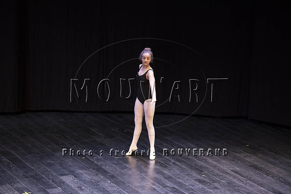 MOUVART-1983.jpg